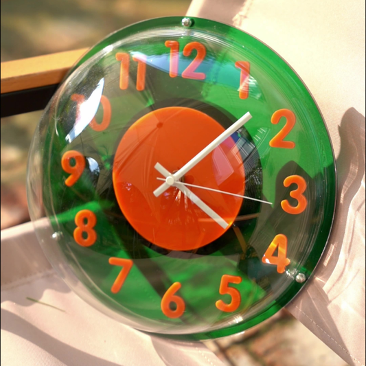 HICAT Transparent Green Bubble Clock - Stand included